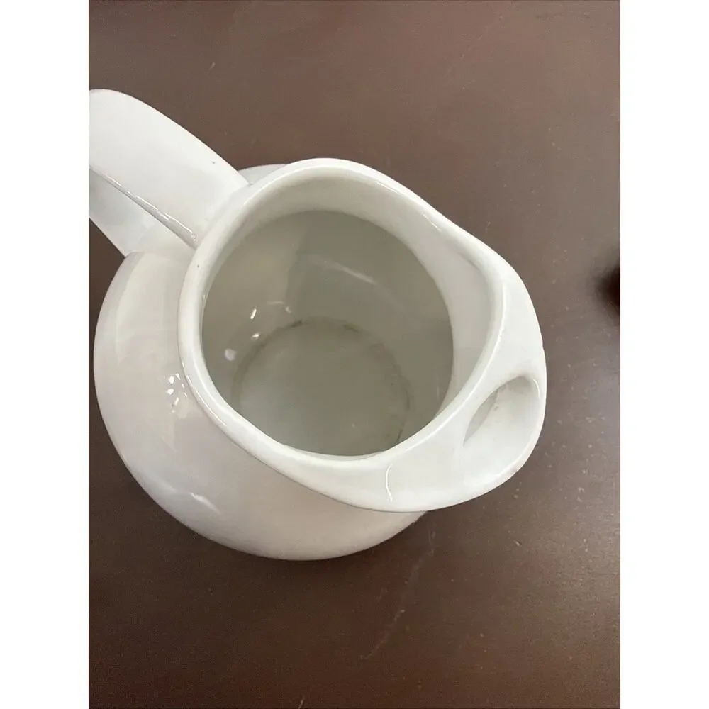 Rosanna Eating Out This Is Your Menu Slanted Beverage 2 Quart / 64 Oz Pitcher